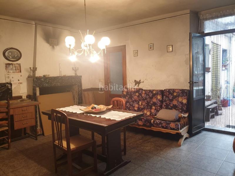 Foto b37977e2-9f25-4765-b78b-50a5f8034b0b. Casa in Nucli Urbà Esparreguera