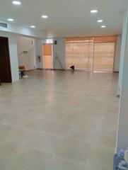 Lloguer Local Comercial  Carrer barcelona. Gran local  en esparreguera