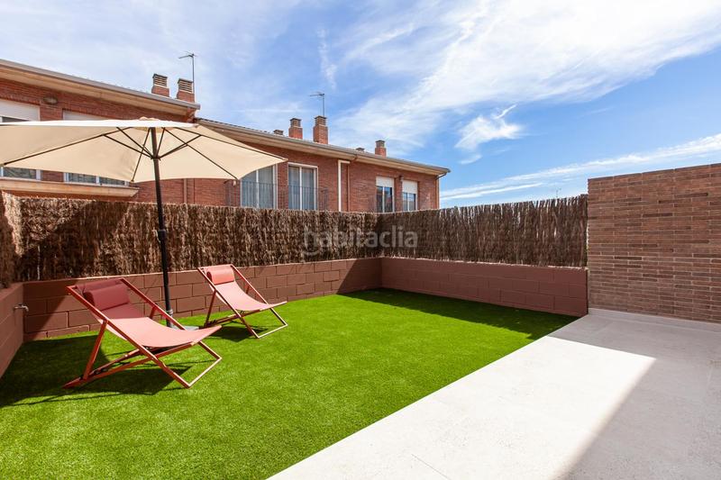 Foto d85d24e4-8e07-4ee0-9cec-a11313bbd1d0. Casa en petraco casas de obra nueva en can comelles en Esparreguera