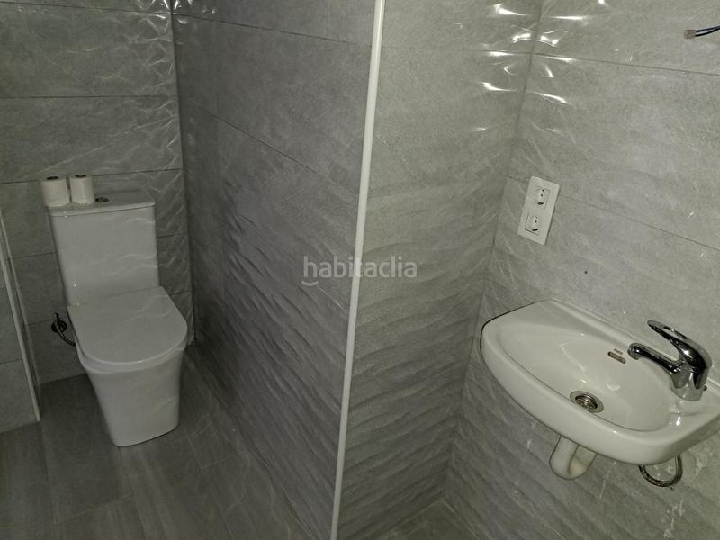 Foto fe980b3a-d53f-472b-8909-44329aa1fe3d. Alquiler local comercial en francesc marimon local en alquiler en Esparreguera