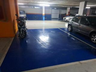 Lloguer Aparcament cotxe a Carrer santa eulàlia. Parking en alquiler