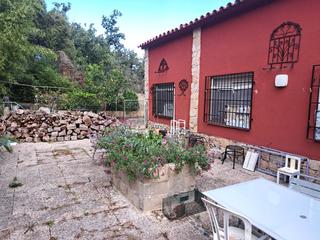 Casa a Carrer còrsega. Casa con gran parcela
