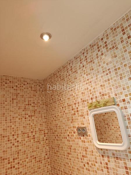 Foto d23b0c0f-f66e-45bb-98cc-a6751bc2a97e. Alquiler local comercial local centrico en Nucli Urbà Esparreguera