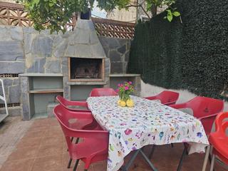 Haus  Carrer de la petúnia. Casa a 4 vientos