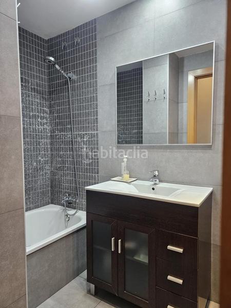 Foto 9dcb7344-c108-48b6-ba4c-b4be0448e453. Planta baja bajo con terraza en Nucli Urbà Esparreguera