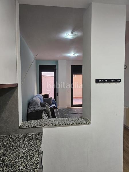 Foto b2cf41f9-7be8-4559-8ca3-88c5708bfa6b. Planta baja bajo con terraza en Nucli Urbà Esparreguera