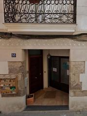 Locale commerciale in Carrer Gran