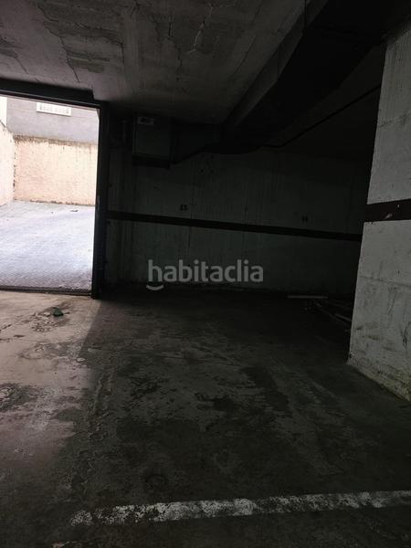 Foto fd0b0fc9-2689-4a84-9497-cf766f7693b1. Aparcament cotxe a Nucli Urbà Esparreguera