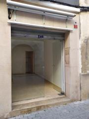 Business premise in Nucli Urbà