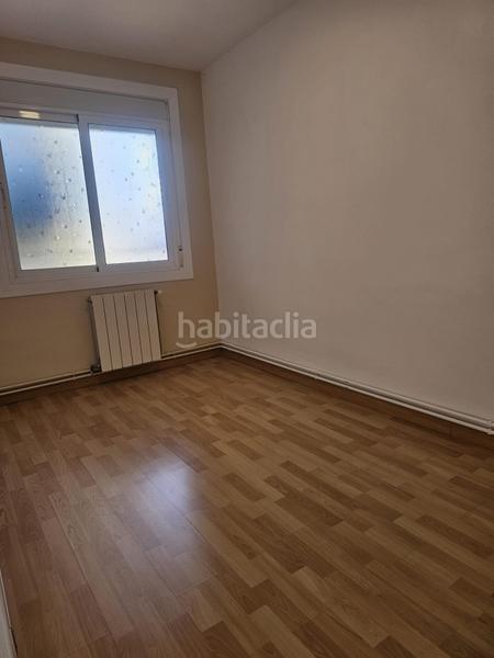 Foto 1f798ac9-9ed0-44aa-b882-8aebfd9cde52. Pis a Nucli Urbà Esparreguera