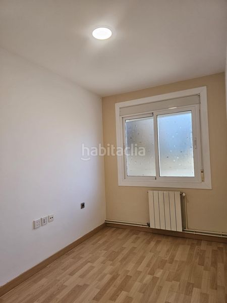Foto 8a648fa6-4d85-4e07-81fc-92d6e6315022. Pis a Nucli Urbà Esparreguera