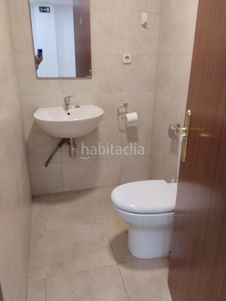 Foto 3085042f-5f95-4810-8ebc-860fbf824dd1. Rent business premise in Nucli Urbà Esparreguera