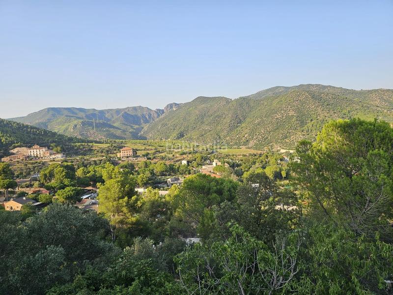 Foto ecad52c7-ecd2-4178-bf76-06f0e388c586. Chalet in Can Vinyals Esparreguera