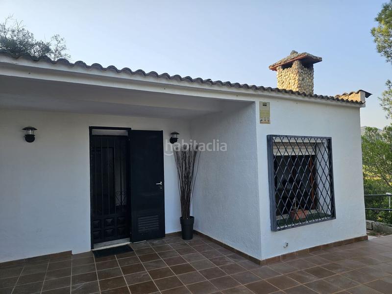 Foto 096db6c0-3bff-46b8-8c60-1b45a9258348. Xalet a Can Vinyals Esparreguera