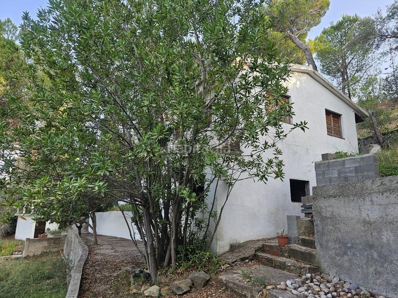 Foto 64ebc0d2-48a4-48c9-bc99-c3345857a28c. Xalet a Can Vinyals Esparreguera