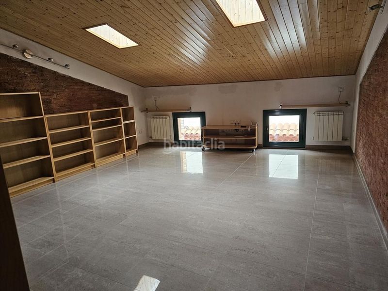 Foto 1e6ebe71-c0d8-429c-8e4d-1522bfe8c59a. Chalet en Nucli Urbà Esparreguera