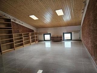 Chalet  Calle de baix