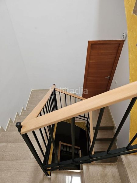 Foto 8357554c-f459-406e-8cfa-b2239501fd0e. Chalet en Nucli Urbà Esparreguera