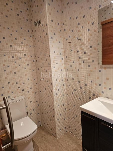 Foto f1b4b44d-3935-4efe-adc9-9fdd8a429203. Chalet en Nucli Urbà Esparreguera