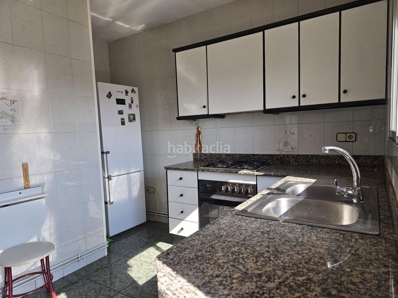 Foto 0f60d12c-5efd-4b8f-8e2e-56a864a4cf08. Casa amb aparcament piscina a Can Vinyals Esparreguera