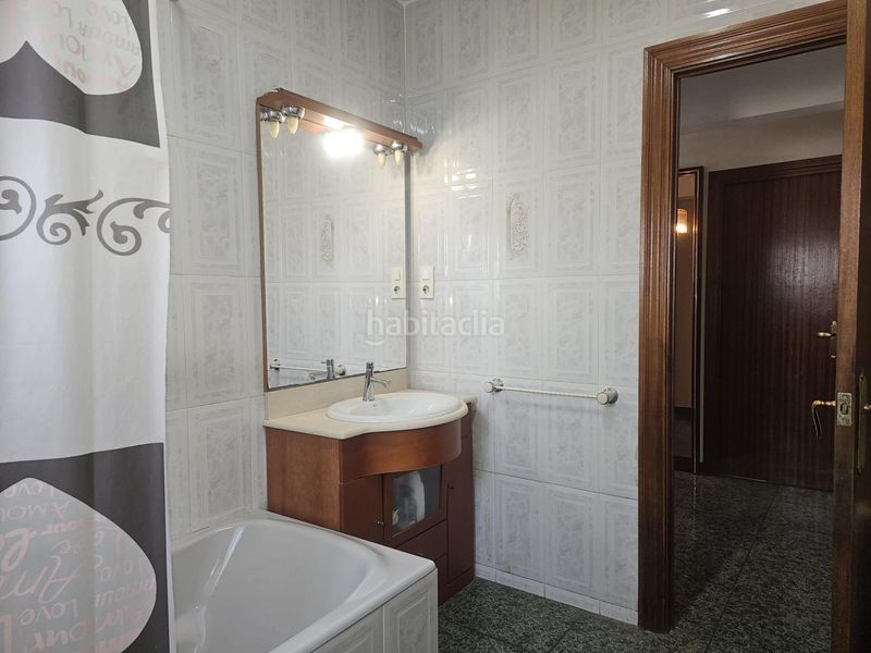Foto a503cdba-cf89-4afe-a45f-f50a937a3215. Casa amb aparcament piscina a Can Vinyals Esparreguera