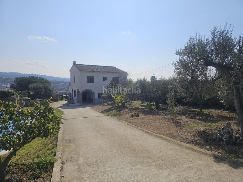 Foto bf1b2624-5a06-4d9d-ad72-53ec2d3b6516. Casa amb aparcament piscina a Can Vinyals Esparreguera