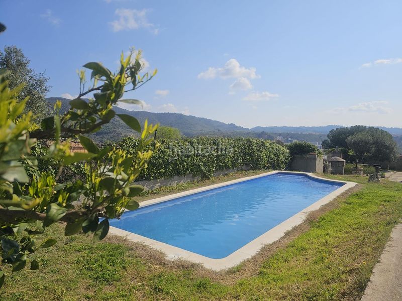 Foto c711cdaf-e99c-486a-92b5-3a9f6e89e219. Casa amb aparcament piscina a Can Vinyals Esparreguera