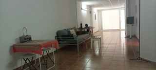 Lloguer Local Comercial a Hostalets de Pierola (Els). Oportunidad de inversión en local comercial seminuevo en els hos