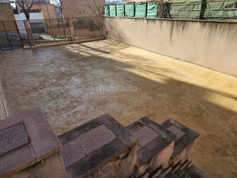 Foto e7180d24-e04a-4462-acc3-18ab9859ede6. Pis amb aparcament a Nucli Urbà Esparreguera