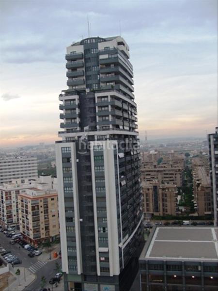 Foto 669b9cc4-df9c-4c19-a5f4-ddbf86e8d8c6. Parking voiture dans carrer de la serrania 35 dans Sant Pau Valencia