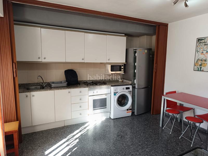 Foto 6a4ec1ab-f195-4a34-8264-243385f68fe5. Miete etagenwohnung in carrer de sant roc 17 in Barrio Benicalap Valencia