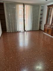 Pis a Carrer del duc de mandas 23t. Vivienda en venta en zona de orriols