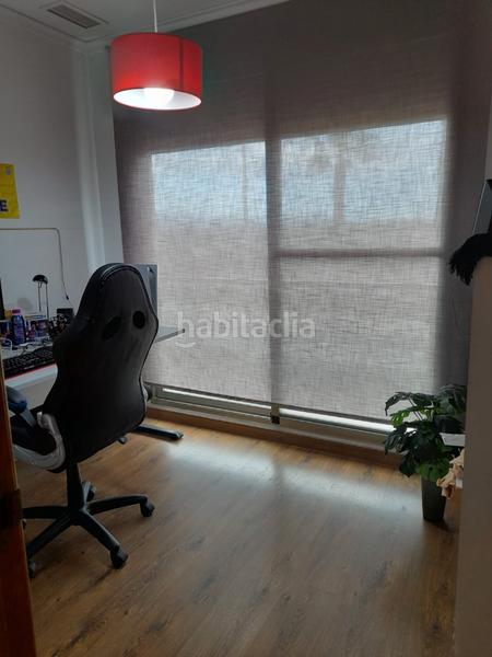 Foto b38de5d1-9b22-4f53-b90f-871519d38c4d. Casa adossada amb calefacció aparcament a Nuevo Centro Sagunt