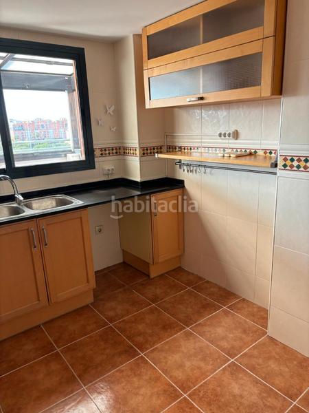 Foto 086b2810-3a89-4664-9315-8cdd584528b0. Affitto appartamento in carrer de francesc llosa i viguer 42 in Valencia