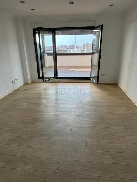 Foto 806542e1-a7b4-483a-a5e9-532cb1d05d64. Alquiler piso en carrer de francesc llosa i viguer 42 piso en alquiler en nou campanar en Valencia