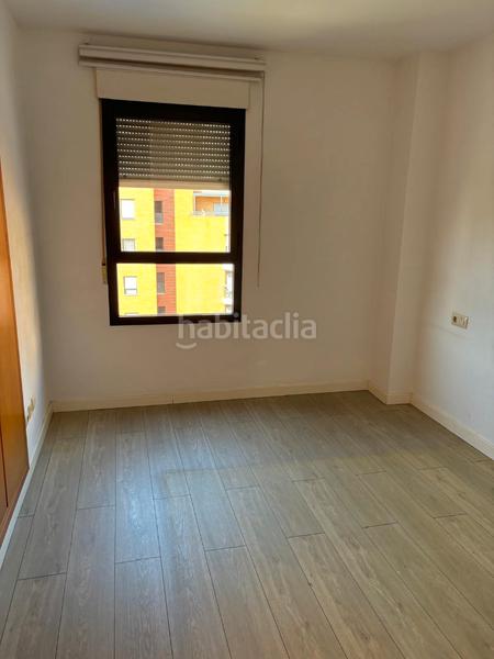Foto 00987794-a8fb-4e51-88f5-df21ef23f1b9. Rent flat in carrer de francesc llosa i viguer 42 in Valencia