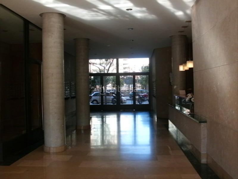 Foto 0a20e46f-b4f6-4e10-889e-a209ed6aedd9. Rent flat in carrer de francesc llosa i viguer 42 in Valencia