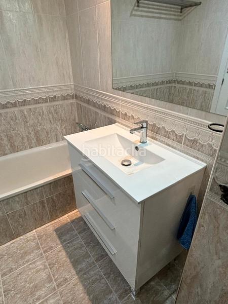 Foto 8f7b5814-c085-4c98-9d16-4a60fe66f14e. Rent flat in carrer de francesc llosa i viguer 42 in Valencia