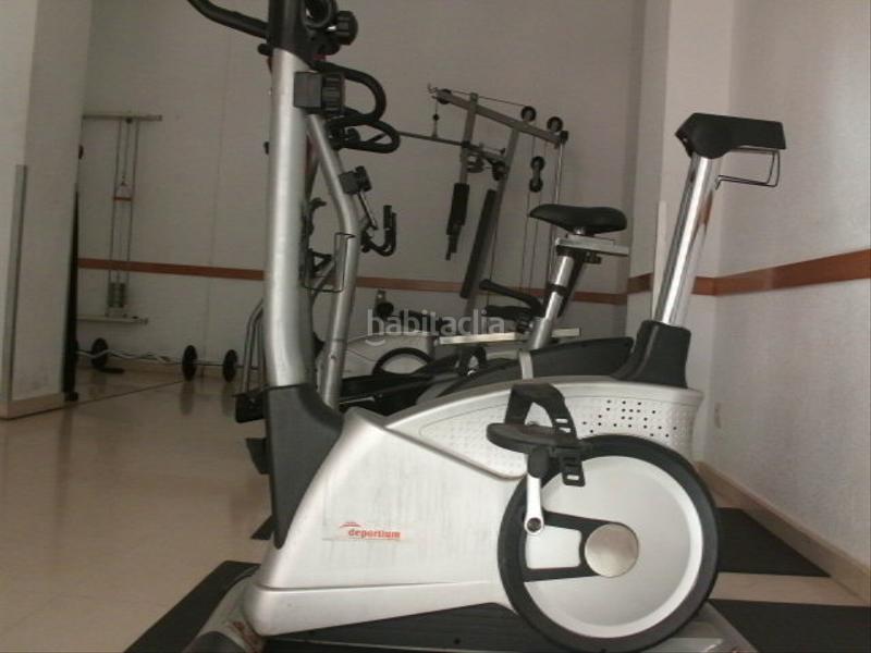 Foto bc210795-d6b2-4120-85e2-245a47f98952. Rent flat in carrer de francesc llosa i viguer 42 in Valencia