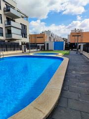 Appartamento in Avinguda de les magnolies 5. Piso en urbanizacion pobla de vallbona