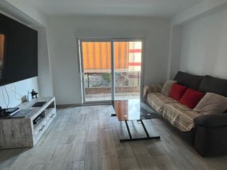 Location Appartement à Carrer de gaudencia torres 5c. Alquiler de temporada en campanar