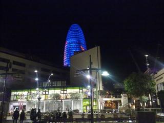 Alquiler Parking coche en Carrer de la llacuna 161. Parking cc les glories