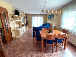 Location Maison à Califòrnia-Santa Madrona. Casa famiiliar