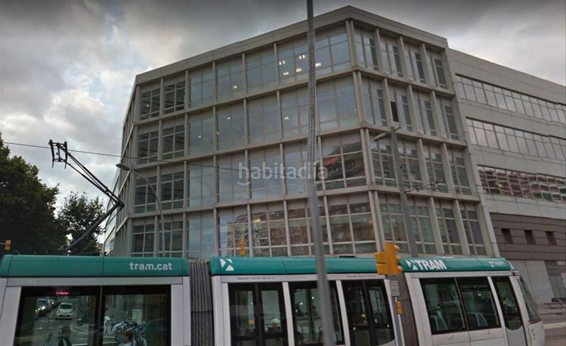 Foto a79b6633-55d4-4aee-9d4d-c482c7f8b30a. Location bureau avec chauffage parking dans Provençals del Poblenou Barcelona