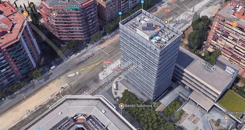 Foto b7895fde-de03-4062-bd52-ce213ece0207. Location bureau avec chauffage parking dans Provençals del Poblenou Barcelona