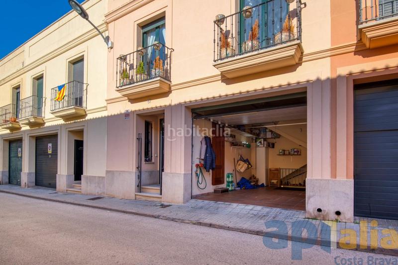 Foto 1000687e-01e7-41cb-940c-393deb69c294. Casa adosada en carrer de francesc jofre 51 casa adosada a 400m de la playa en Sant Feliu de Guíxols