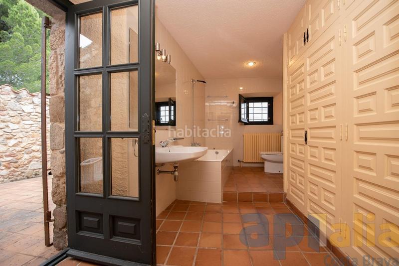 Foto 54258712-b5ee-4fea-be08-9905f960573d. Mas avec cheminée parking piscine dans Cabanyes-Mas Ambrós-Mas Pallí Calonge