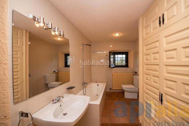 Foto 708fc472-112a-442d-a80f-cbec6b17ede0. Mas avec cheminée parking piscine dans Cabanyes-Mas Ambrós-Mas Pallí Calonge