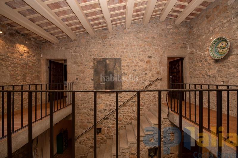 Foto b447cb38-671a-41d4-b1ec-86964f0ed2d0. Mas avec cheminée parking piscine dans Cabanyes-Mas Ambrós-Mas Pallí Calonge