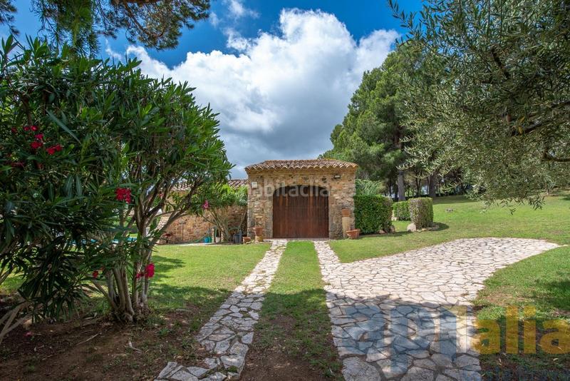 Foto ef8d024d-e003-45c8-a001-95f58f4709f1. Mas avec cheminée parking piscine dans Cabanyes-Mas Ambrós-Mas Pallí Calonge